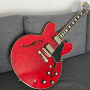 Gibson ES-335 Figured Sixties Cherry · Sevilla · 2850 €