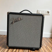 FENDER Rumble Bass 15 · Alicante · 90 €