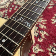 o Cambio, Acustica Lakewood C-31 Custom tamaño Concert OO Parlor · Barcelona · 1650 €