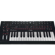 Moog Messenger 2026 con factura y caja y garantia