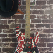 Evh Frankie Striped MN Relic R/W/B · Cádiz · 1100 €