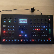 Analog Four Mk2 - Negra