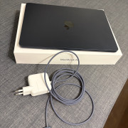 Apple MacBook Air M2 16GB 512GB 10 Cores GPU · Valladolid · 740 €