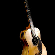 D.Monti Guitarras 00-17 · Barcelona · 800 €