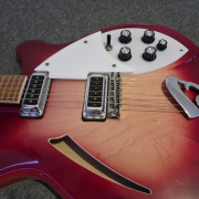 Guitarra Rickenbacker 360 FG, Año 2006 con estuche original · Murcia · 1900 €