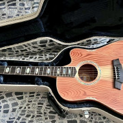 Guitarra acústica COLE CLARK FAT LADY 3 FL3EC-RDBL. · Madrid · 2750 €