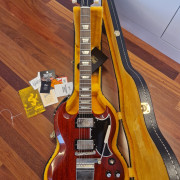 Gibson Custom Shop SG Standard 64 W/ Maestro Vibrola VOS Cherry · Pontevedra · 3200 €