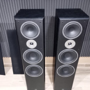 pareja altavoces magnat supreme 2002 · Barcelona · 170 €