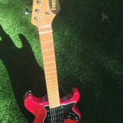 Varias guitarras por una sola · Alicante