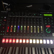 Roland TR-8S impoluta · Madrid · 550 €