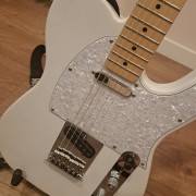 Harley Benton TE-30 (mejorada, leer) · Madrid · 310 €