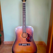 Guitarra Framus The Hawk años 60 · Valencia · 100 €