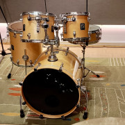 Bateria Sonor Sclass + fundas rígidas
