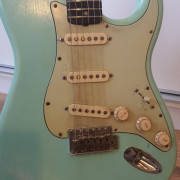 Stratocaster con cuerpo hecho en USA año 89 · Girona
