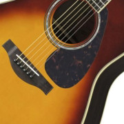 Guitarra acústica Yamaha LL6 · Cádiz · 500 €