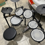 Roland TD-07DMK V-Drum Set + Pad PDX 100