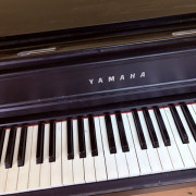 PIANO YAMAHA CLP545 · Valladolid · 1000 €