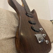 Stratocaster Koa/ CAMBIO · Barcelona · 1300 €