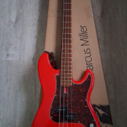 Marcus Miller P5 Alder-4 DRD · Málaga · 350 €