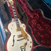 Gretsch white Falcon 7593 2007 · Segovia