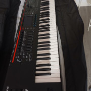 ROLAND FANTOM 07 · Madrid · 950 €