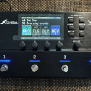 Vendo una pedalera Multiefectos Fractal Audio VP4 , como nueva · Madrid · 750 €