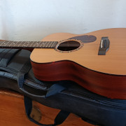 Eastman guitars E2OM · Cantabria · 449 €