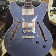 D'Angelico Excel DC Tour Slate Blue (IMPECABLE, como nueva) - Por Gibson SG · Barcelona