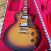 Gibson Les Paul Studio 2016 High Performance · Segovia · 1000 €