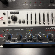 Ecualizador gráfico dbx 215s · Albacete · 100 €