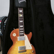Gibson Les Paul Studio 2025 (Tapa Figured Honey Burst) - Reestreno absoluto · Sevilla · 1250 €