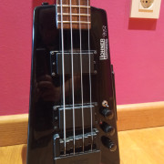 Bajo Hohner B2A (Steinberger) · Asturias · 550 €