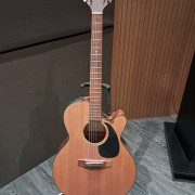 Guitarra Acústica Takamine G Series · Barcelona · 200 €