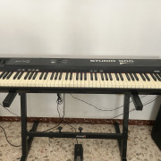 Piano MIDI de 88 teclas contrapesadas Fatar Studio 900 · Sevilla · 40 €