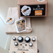 The Double Trouble de Honey Bee Amps -- cambio por distorsion IMPECABLE · Madrid · 180 €