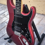 Fender Strat American Special + VegaTrem + DiMarzio · Zaragoza · 1300 €