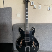 Hagstrom Viking Black