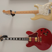 Dos guitarras X Fender Custom Masterbuild Tele o Strat. + Euritos. · A Coruña