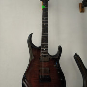 Petrucci sterling by musicman · Araba · 1200 €