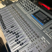 Mesa soundcraft SI impact · Alicante · 1000 €