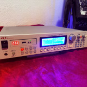 Sampler AKAI S3000XL Mejorado!
