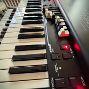 Crumar Mojo 61 con el lower manual · Madrid · 1400 €