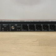 Behringer ADA8200 Ultragain Digital ADAT 8 canales · Tarragona · 125 €