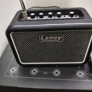 Laney Mini-ST-Lion Batterie-gespeister Combo Verstärker, 2 x 3W, 2 x 3", Bluetooth · Pontevedra · 85 €