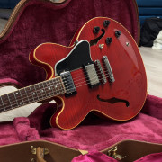 2004 Gibson ES-335 Dot - Cherry - 3.7 kg (Cambio) · Madrid · 3200 €