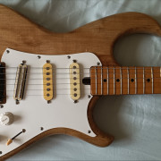 Guitarra Aria Pro II RS series · Madrid · 200 €