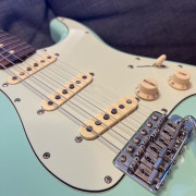 Fender Vintera '60s Stratocaster · Araba · 725 €