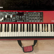 Nord Electro 5d 61 con funda · Barcelona · 1250 €