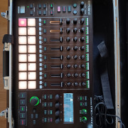 Roland MC-707 · Barcelona · 750 €