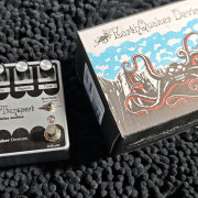 Earthquaker Devices - Disaster Transport · Madrid · 100 €